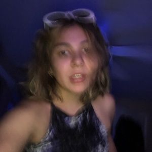 Meet your Posher, Ariana